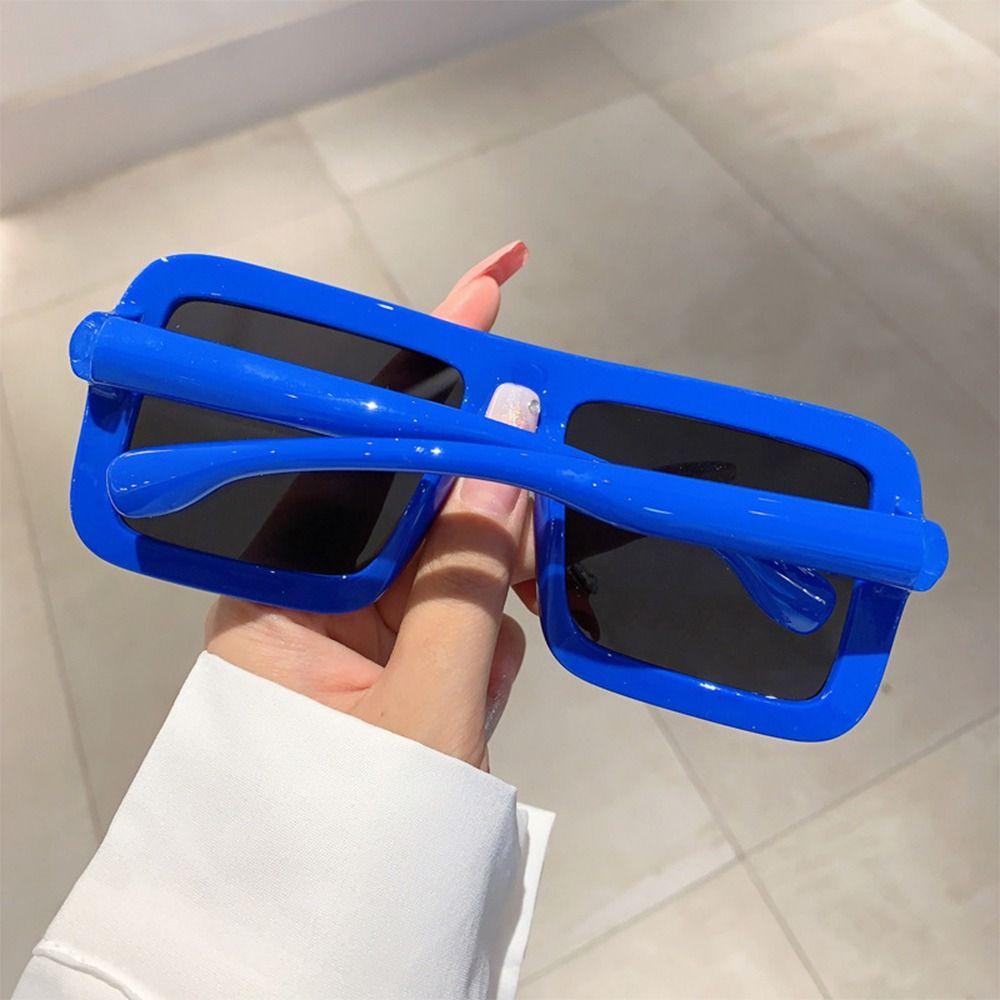 Retro Oversized Square Sunglasses Punk UV400 Protection Thick Frame Sun Glasses Lady Shades for Beach/Travel/Streetwear