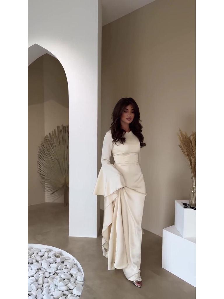 2024 Autumn/Winter Women's Flowing Sleeve Evening Dress with Big Swing Style