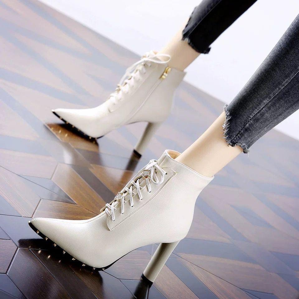 Модная женская короткая обувь Однотонный массивный каблук Нескользящая молния Женские ботильоны Высокое качество Мода 2025 Ботильоны Большой размер Теплые ботинки Пу