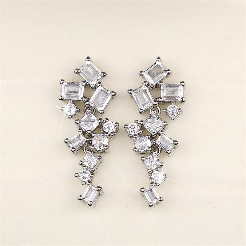Huitan Copper Color Women Dangle Earrings with Geometric Cubic Zirconia Fashion Female Wedding Marriage Earrings Trendy Zircon