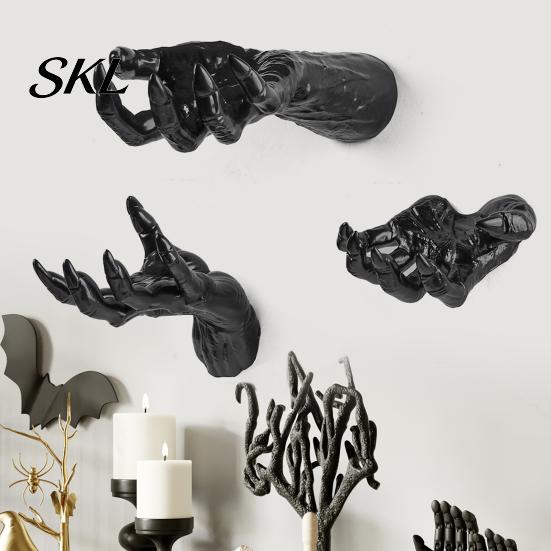 Halloween Wall Decoration Decoration, Mounted Creepy Hands, Spooky Claw Ornament, Gothic Resin Claws Prop for Haunted House Party, Dark Entryway