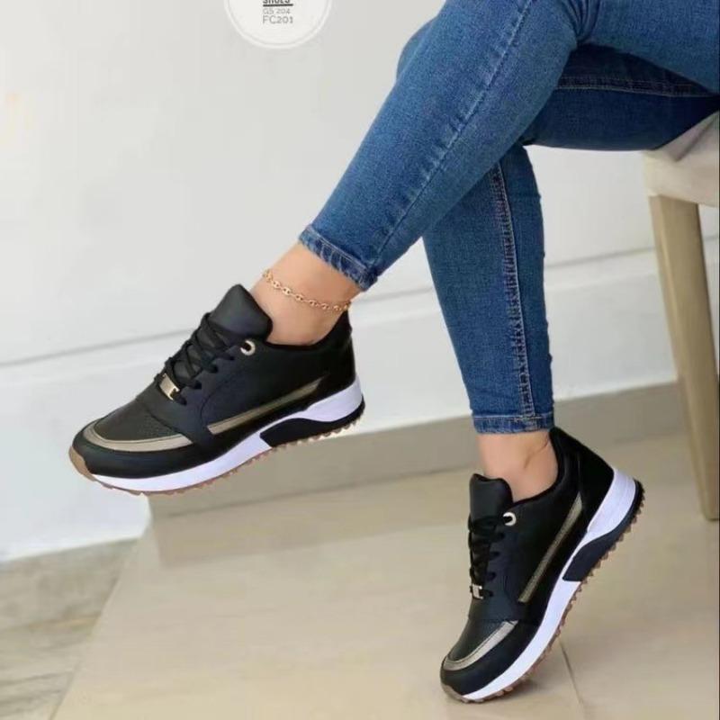 Spring and Autumn New Round Toe Thick Soled Low Top Lace Up Flat Bottom Casual Sports Shoes