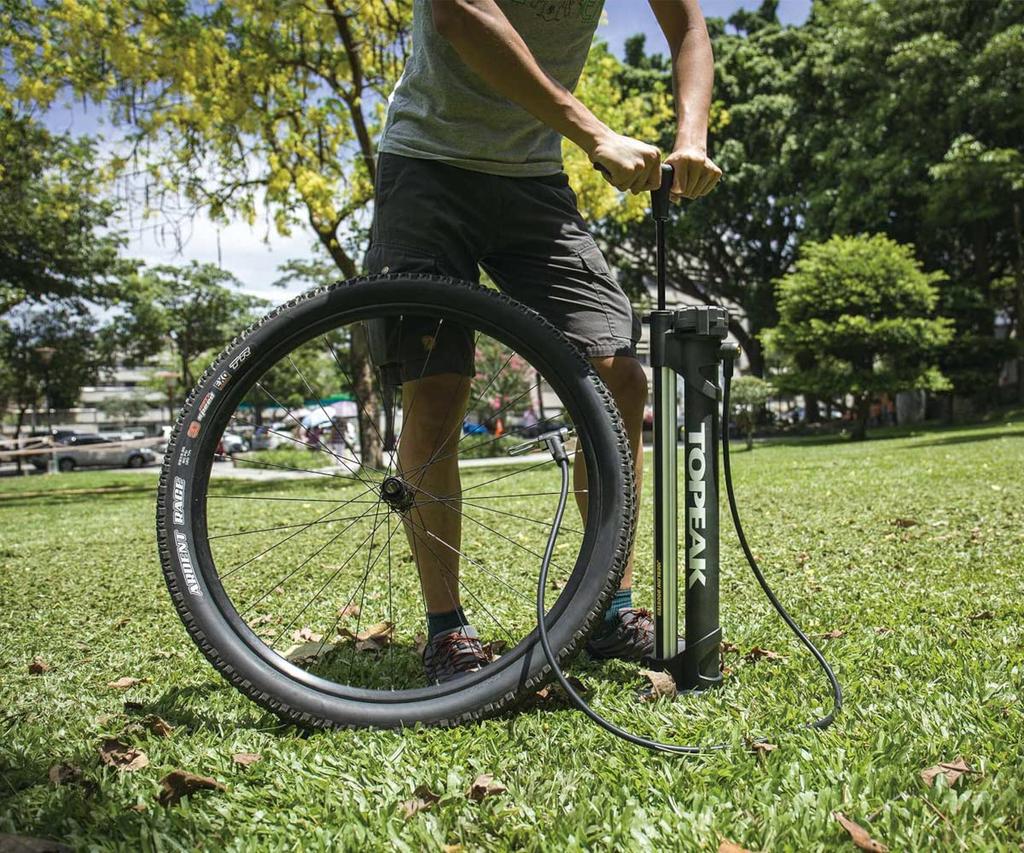 Совместимость с бескамерными шинами Topeak Joe Blow Booster Smart Head DX3, черный цвет