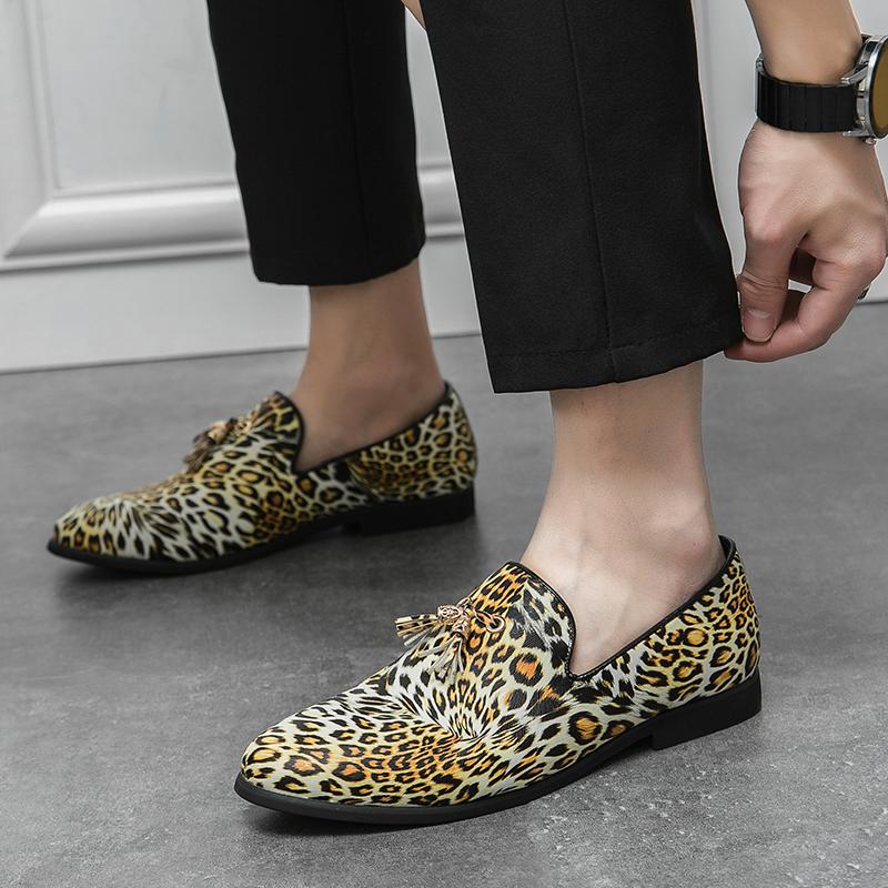 Leopard Print Mens Loafers Handmade Men Casual Walking Shoes 2024 Hot Sale Men Wedding Dress Shoes Classic Male Flats