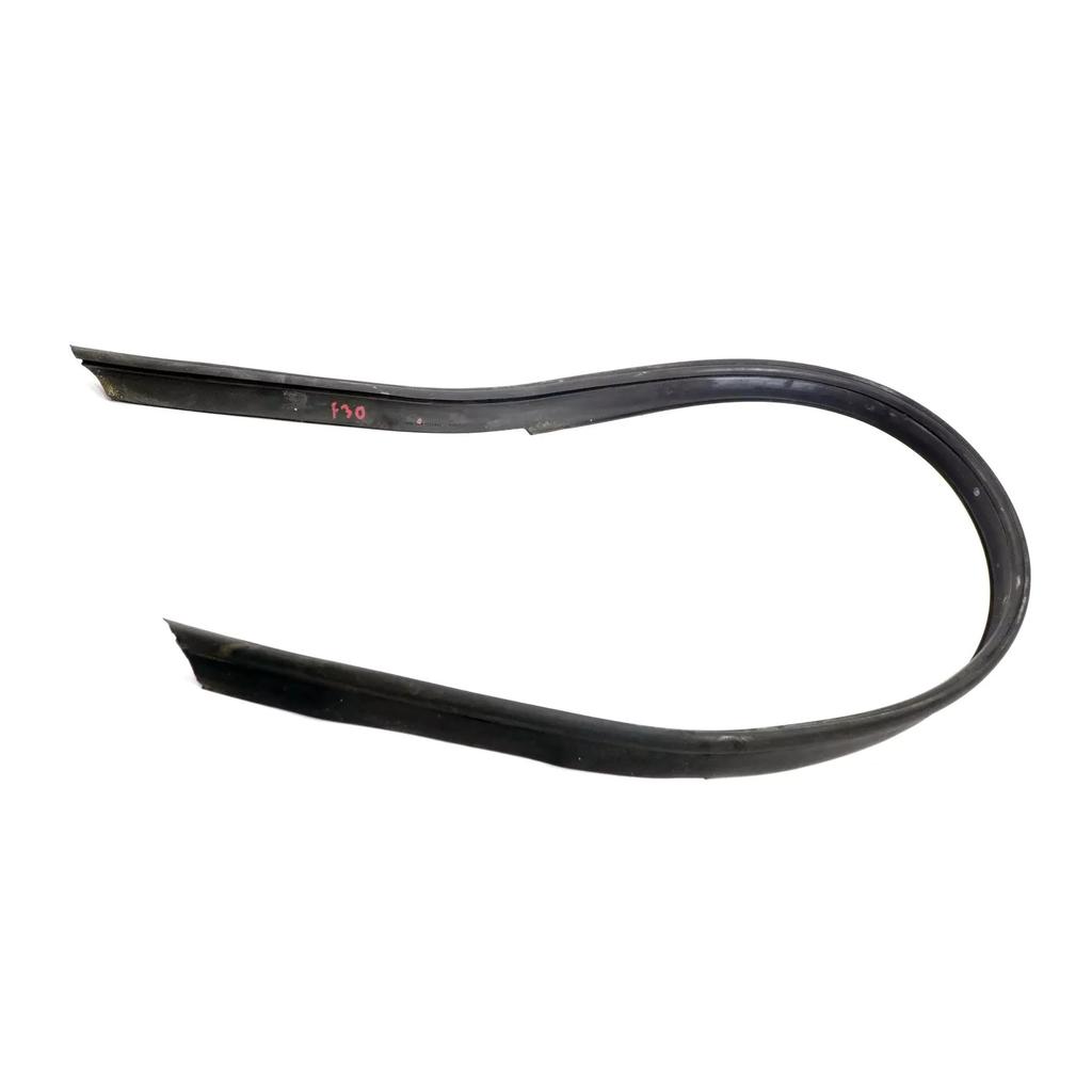 Резиновые уплотнительные полоски капота двигателя Подходят для F30 F31 F80 F32 F36 F33 F82 F83 51767255802 Предлагают Отличную Термостойкость