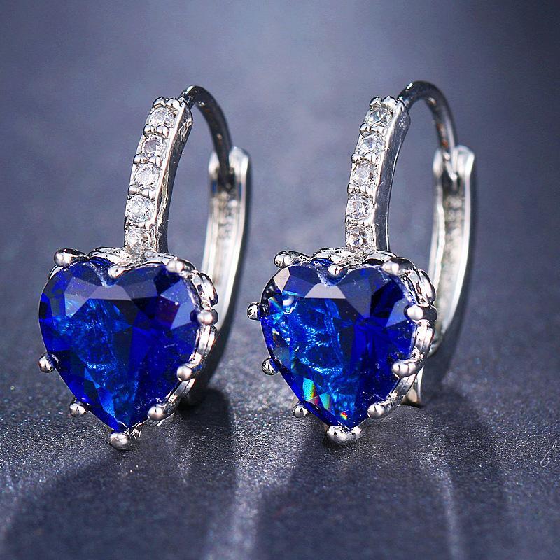 Classic Heart Shaped Cubic Zirconia Hoop Earrings 1 Pair Lightweight High Quality Jewelry for Women Daily Office Wear