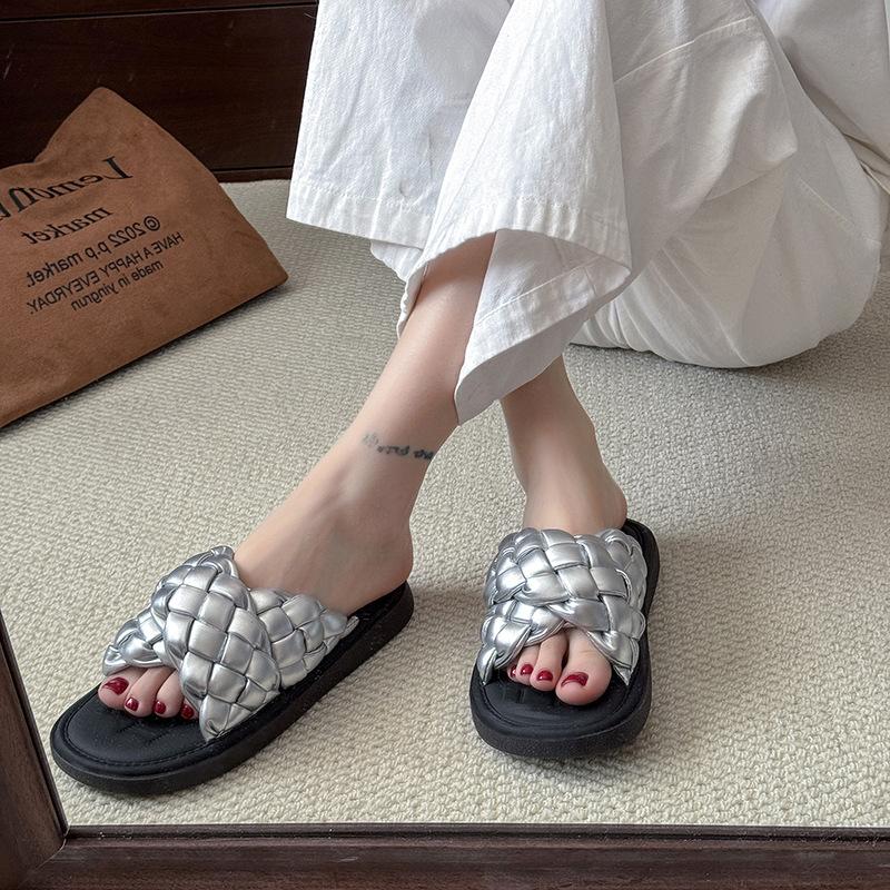 Новая летняя вафельная корейская версия односложных сандалий для женщин, модные и универсальные повседневные нескользящие классные тапочки для девочек