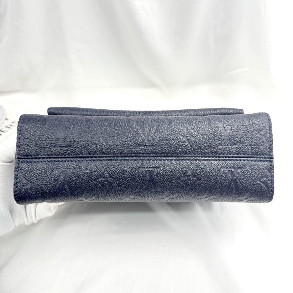[Pre-Owned] Vavin Lock Buckle Flap Adjustable Chain Strap Leather Shoulder Bag - Excellent #1DY8P6L