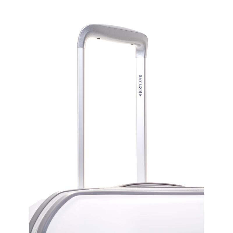 Чемодан-спиннер Samsonite I72 с жестким корпусом