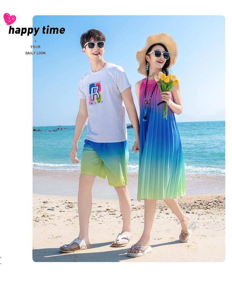 Стильные весенне-летние семейные наряды: Платья для матери и сына и матери и дочери