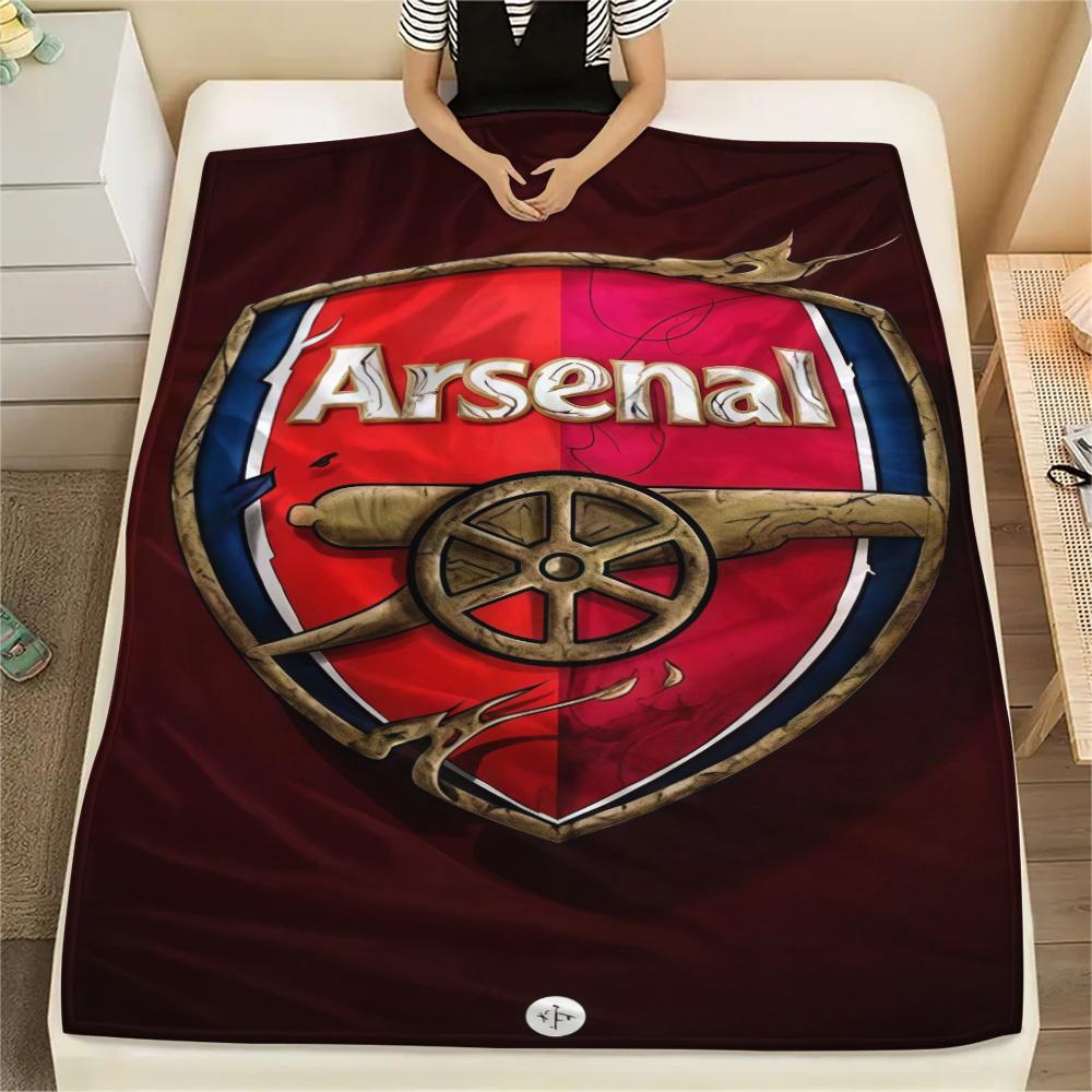 Arsenal team logo Print FlAannel Blanket, High quality Comfortable for All Seasons, Home Decor, Warmth and Comfort