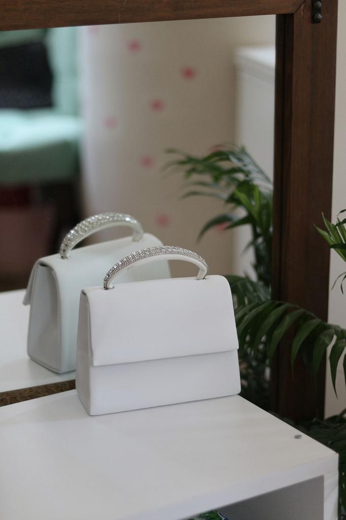 Women's Stylish and Useful Evening Dress Bag Women's Silvery Gold Stone Detailed Evening Dress Shoulder Bag