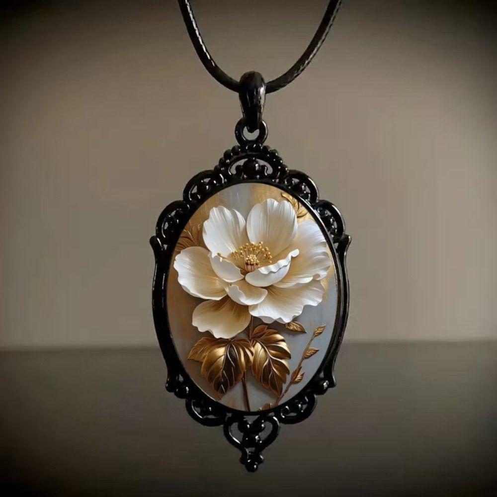 Vintage Floral Necklace Rose Flower Pattern Rope Chain Necklace New Charm Necklace