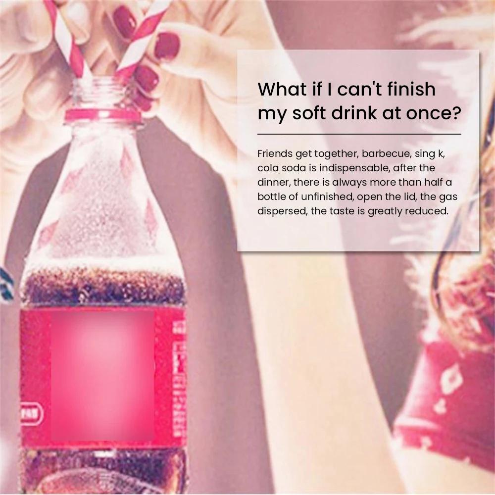 Нажмите на надувную крышку от бутылки с газировкой, надувную пластиковую крышку, крышку от бутылки с напитком, держите крышку от колы Air Cola