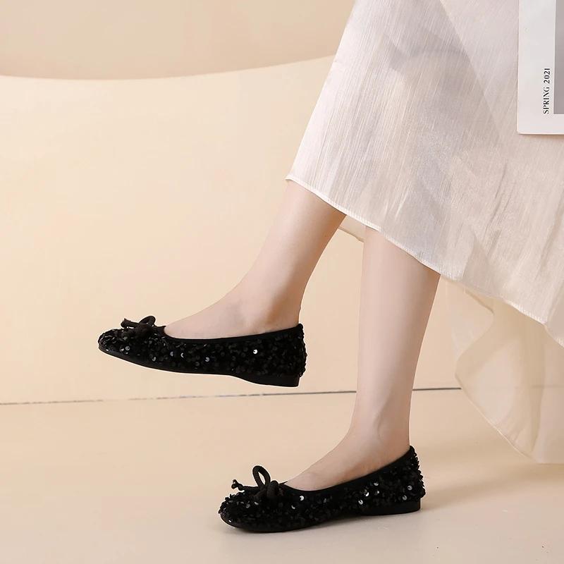 2024 Модные высококачественные однотонные туфли с квадратным носком и неглубоким вырезом, с пайетками, удобные женские туфли без застежек и бантом