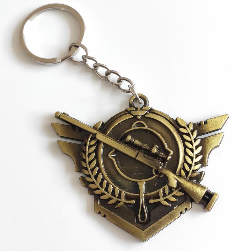 "12см брелок PUBG: Подарок: шлем 3-го уровня, сковорода и модель оружия 98KAWM.