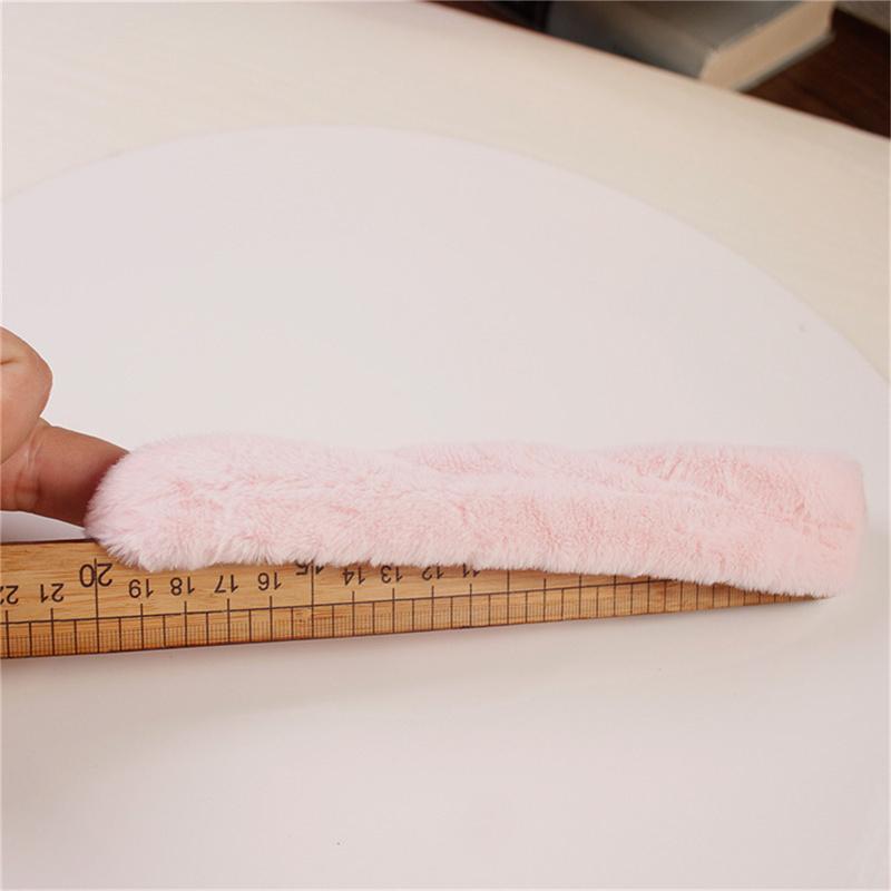 Зимние теплые мягкие резинки для волос женские милые плюшевые эластичные разноцветные резинки