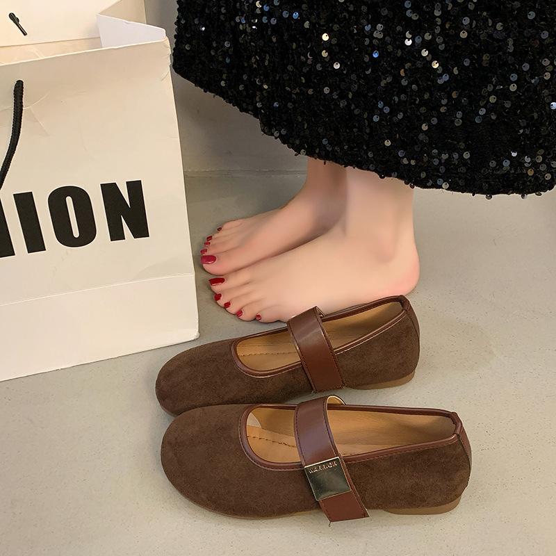 Туфли Мэри Джейн из замши в стиле ретро для женщин, весна 2025, новые туфли на плоской подошве с коротким носком и одним ремешком, с юбкой, туфли в стиле бабушки
