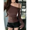 Pure Desire Oblique Shoulder Long Sleeved Women's Autumn Winter Hot Item Slim Fit Spicy Girl Niche Off Shoulder Versatile German Velvet Warm Top