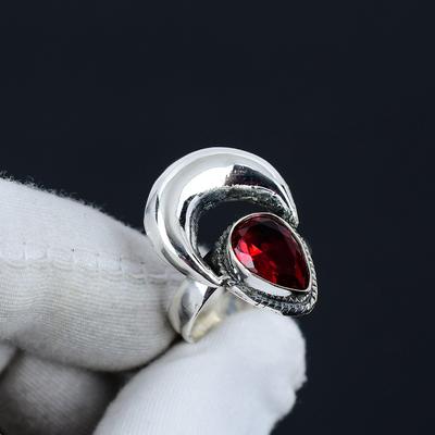 Кольцо из серебра 925 пробы с красным гранатом, камень, рожденный в январе, регулируемое — подходит для размеров США от 6 до 10 — украшения ручной работы в стиле бохо для женщин и мужчин, подарки на День святого Валентина