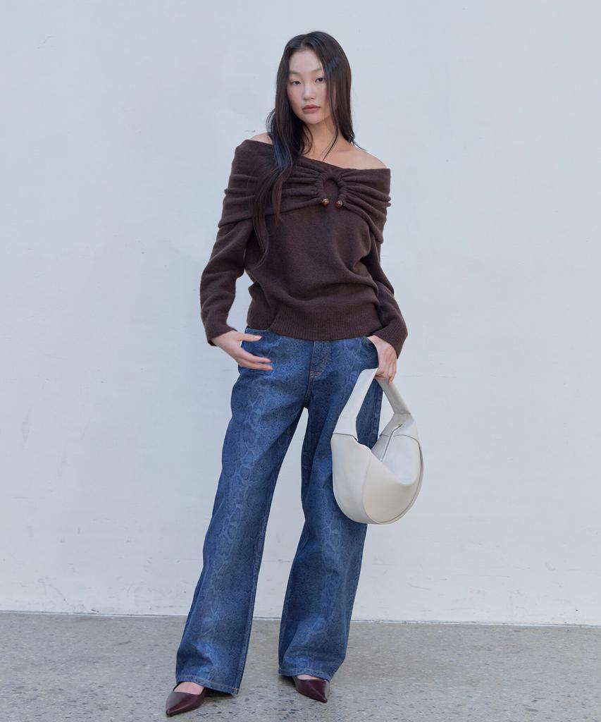 Haveawhale Fortune Hobo Bag (Iv)