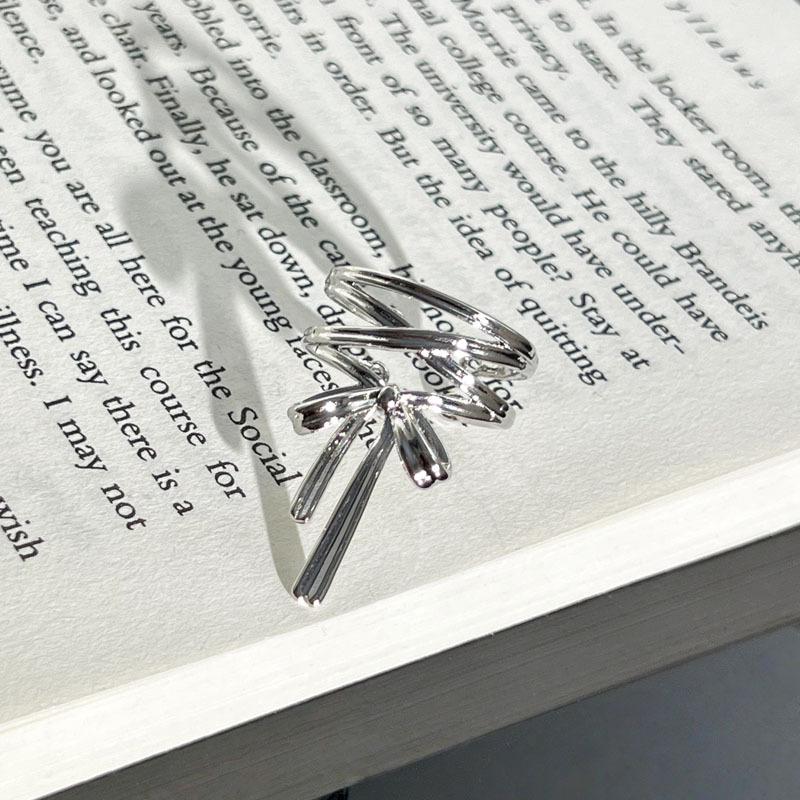 Thorns Garden Simple Plain Ring Neutral Wind Astral Geometric Ring Female Personality Fashion Niche Design Sense Ring Tide
