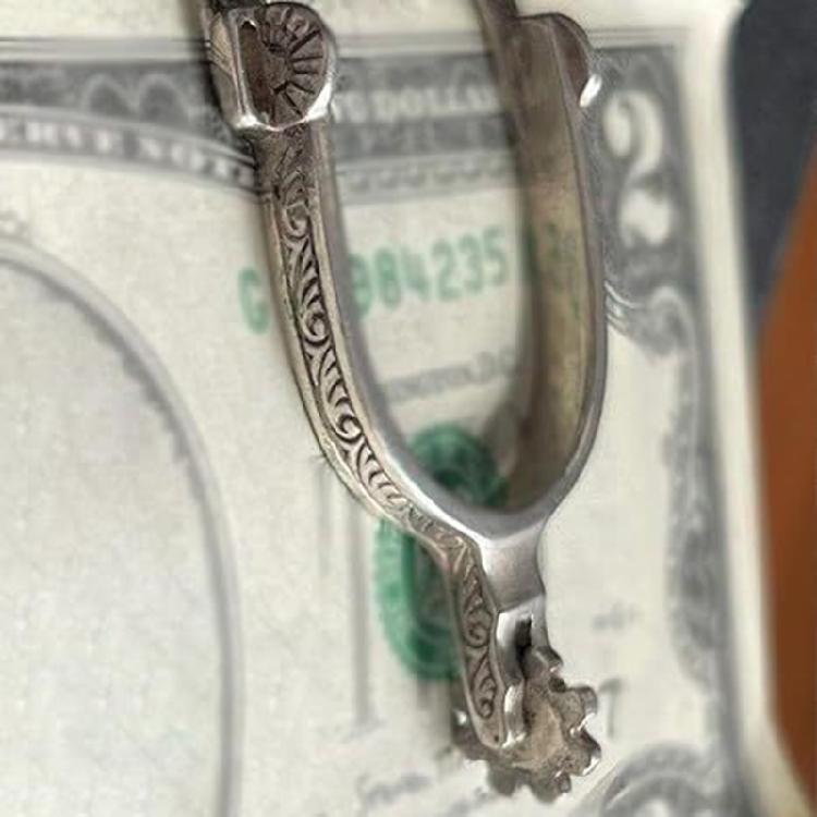 Зажим для денег Spur Money, прочный металлический зажим для купюр, органайзер для наличных в путешествиях, для мужчин, женщин, офиса и профессионалов.