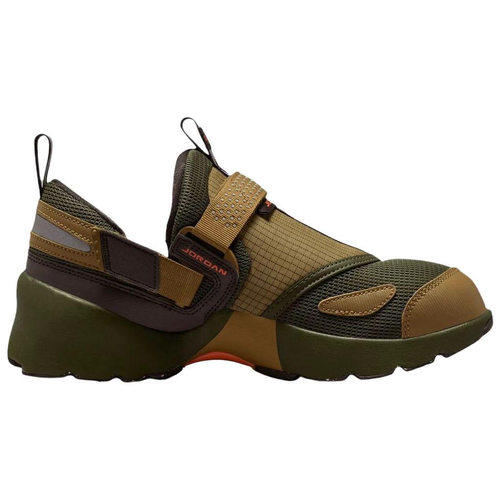 Jordan Женские тренировочные кроссовки Trunner LX, коричневые, IO4190-300