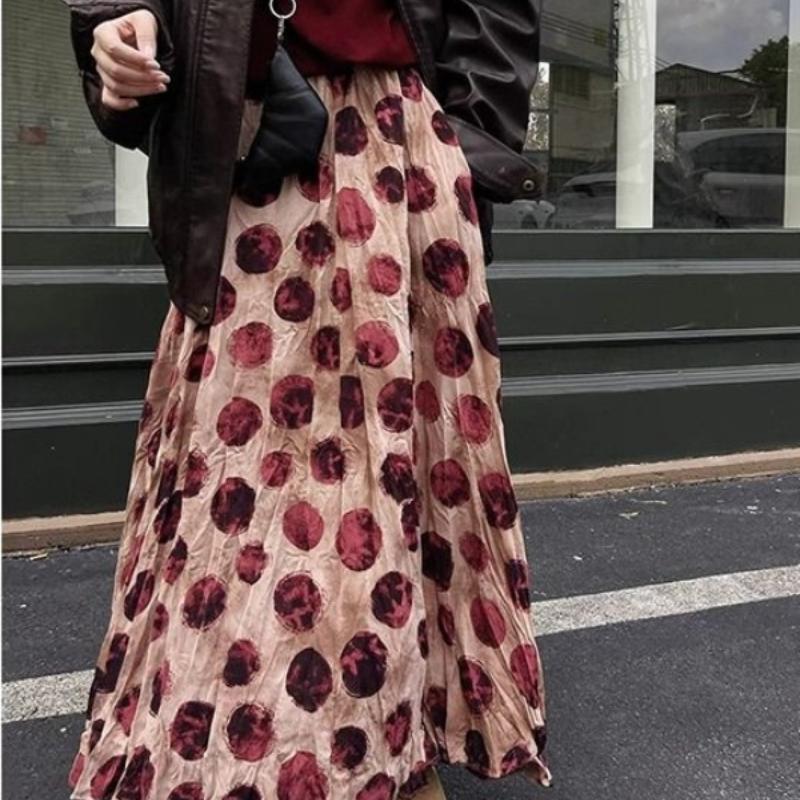 Женская юбка-полусолнце в стиле ретро с принтом прикрывает бедра, демонстрируя стройный темперамент. Летняя длинная юбка в горошек с высокой талией для женщин.
