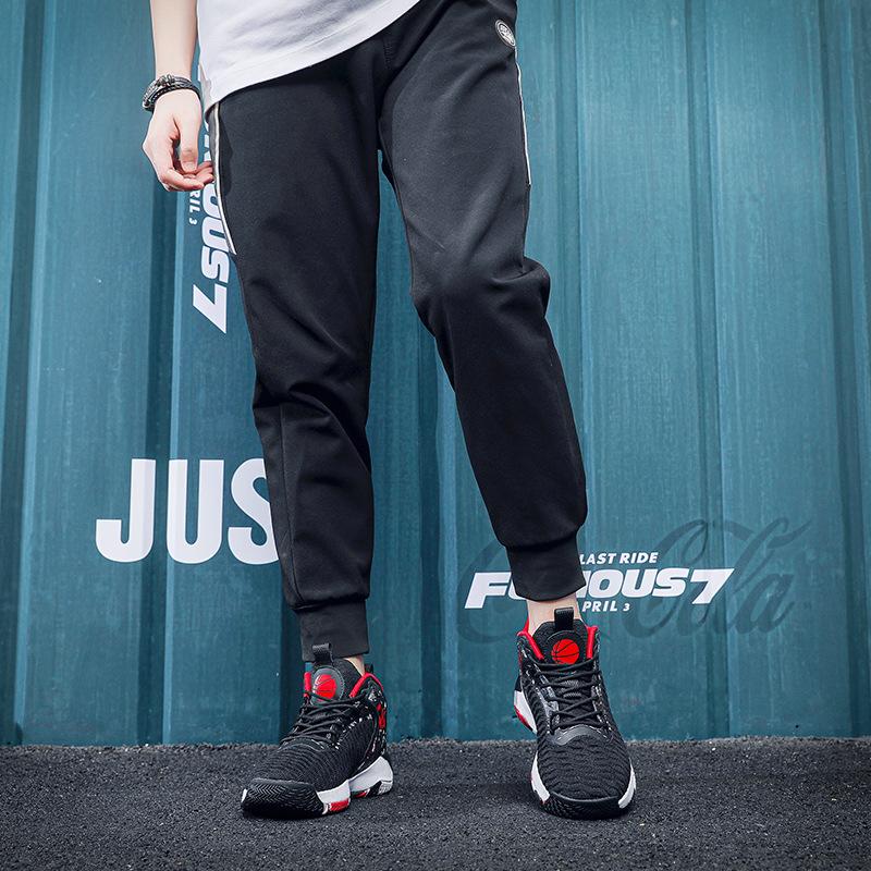 Basketball shoes, fly-woven sports and leisure shoes, large size, breathable mesh, shock-absorbing, non-slip and wear-resistant sneakers