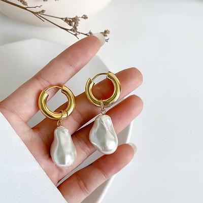 Серьги Необычные жемчужные серьги Корейские элегантные висячие серьги с нерегулярным жемчугом для женщин Модные простые ювелирные изделия с каплями воды Подарки для вечеринок Женские серьги