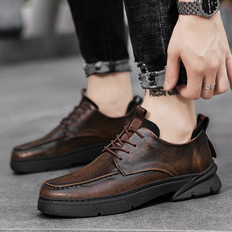 Leather Casual Autumn New Men Shoes Brogue Casual Shoes Men Genuine Leather Shoes Work Boots Business Casual Sneakers