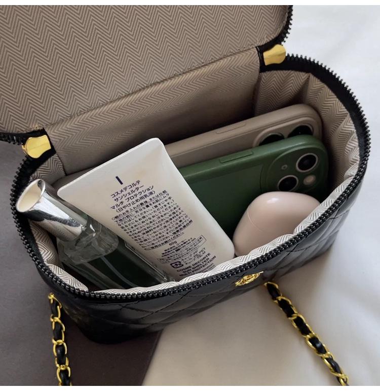 Сумка через плечо Inspired Textured Bag - High-End Fashion 2024 Crossbody с цепочкой с бриллиантами