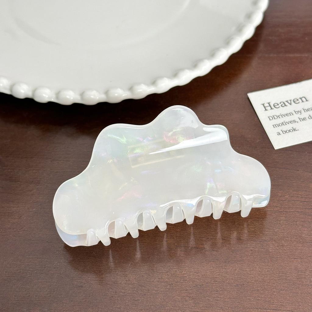 Gorgeous Acetate Floral Hair Claw Clip For Trendy Hairstyles And Statements Fashion