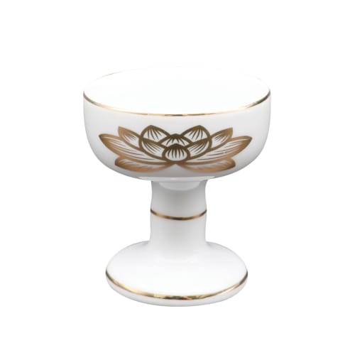 Maruesu Buddhist Altar Supplies: White and Gold Lotus, Medium Buddhist Altarware