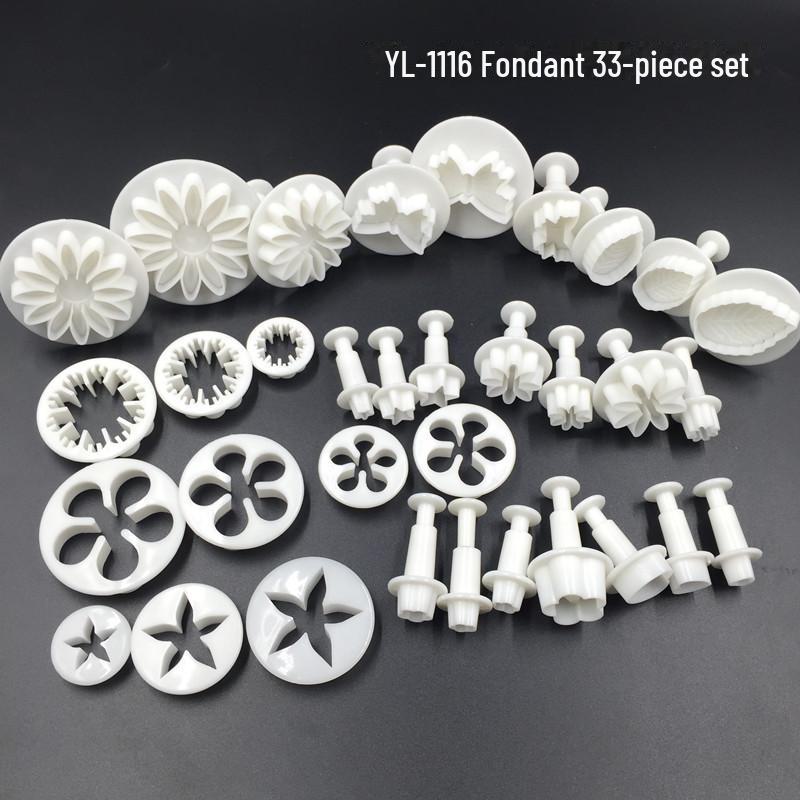 33-Piece Cartoon Fondant & Biscuit Mold Baking Tool Set