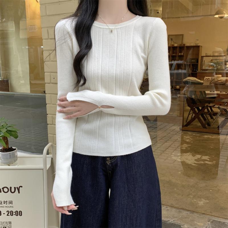 High-end pit strip with knitted bottoming shirt for women's autumn and winter waist and thin short top, soft waxy long-sleeved sweater