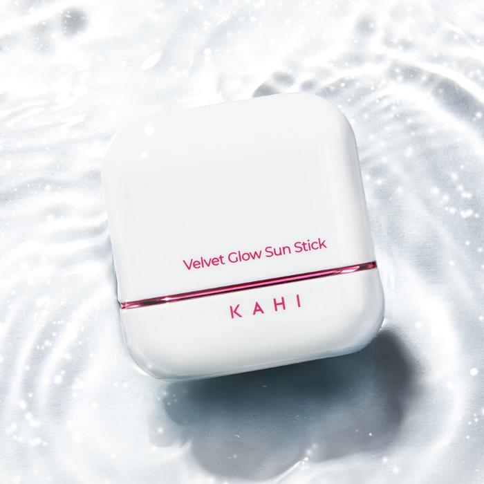 KAHI Velvet Glow Sun Stick SPF 50+ PA++++ 13.5g