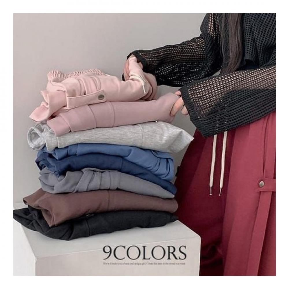 The Pink Border Banding Side Pleat Wide Training Pants