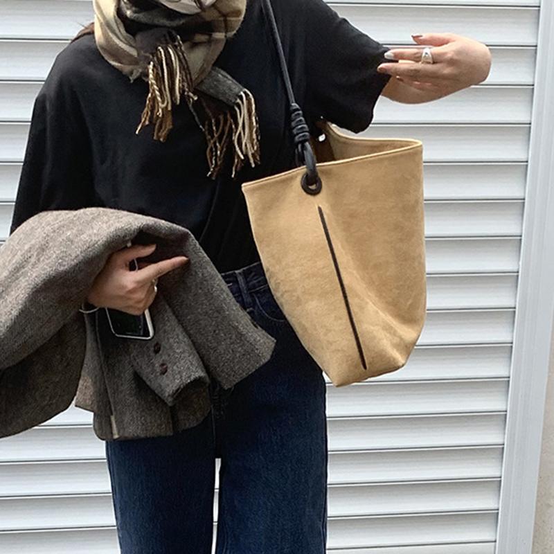 Новая Мода Ретро Маленькая Матовая Кожа PU Сумка Через Плечо Повседневный Тренд Осенний Декор Сумка-Ведро Кроссбоди Женская Сумка Большой Вместимости KTY