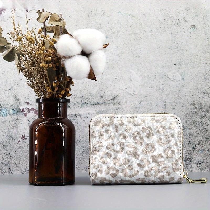 Stylish Leopard Print Wallet for Women - Compact, Lightweight, and Secure Zipper Closure with Large Capacity for Credit Cards, IDs, and Coins