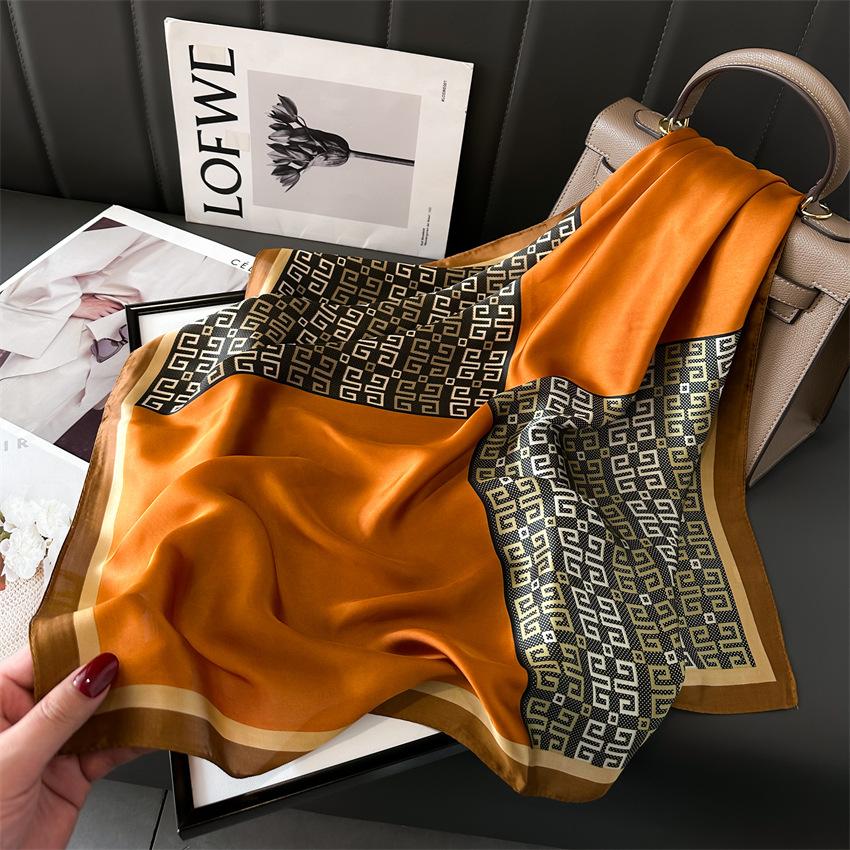 Geometric Color Matching Simulation Silk 70 Small Square Scarf Printed Silk Scarf Women'S Thin Scarf Sunscreen Headscarf