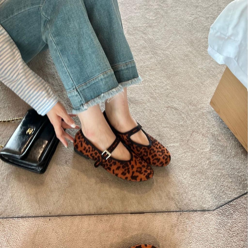 2025 New Autumn and Winter Leopard Print with Flat Bottom Women's Commuting Work Evening Doudou Pregnant Women's Single Shoes