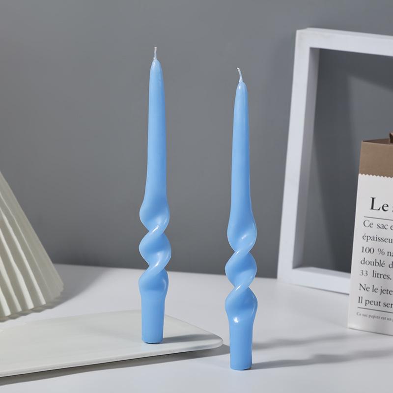 Handmade Spiral Twisted Long Stick Candle Two-Tone Gradient Macaron Paraffin Smokeless Taper Candle Minimalist European Tabletop  Decoration