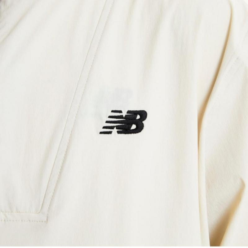 New Balance Essential Lightweight Stretch Short Sleeve Anorak Nbnae21033 35
