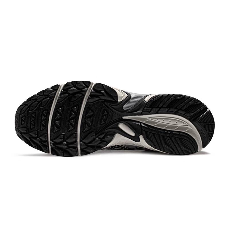 Asics Унисекс спортивные кроссовки GEL-KAHANA TR