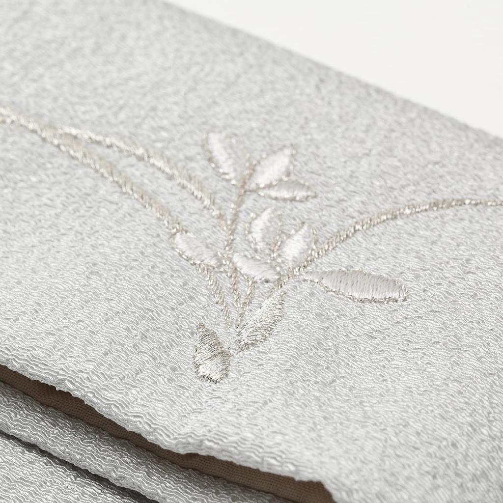 Женский двойной мешочек для молитвенных бусин, вышитый шелк чиримен, для киотских буддийских молитвенных бусин, с внешней коробкой, сделано в ЯпонииСеребристый (Тсуюкуса)