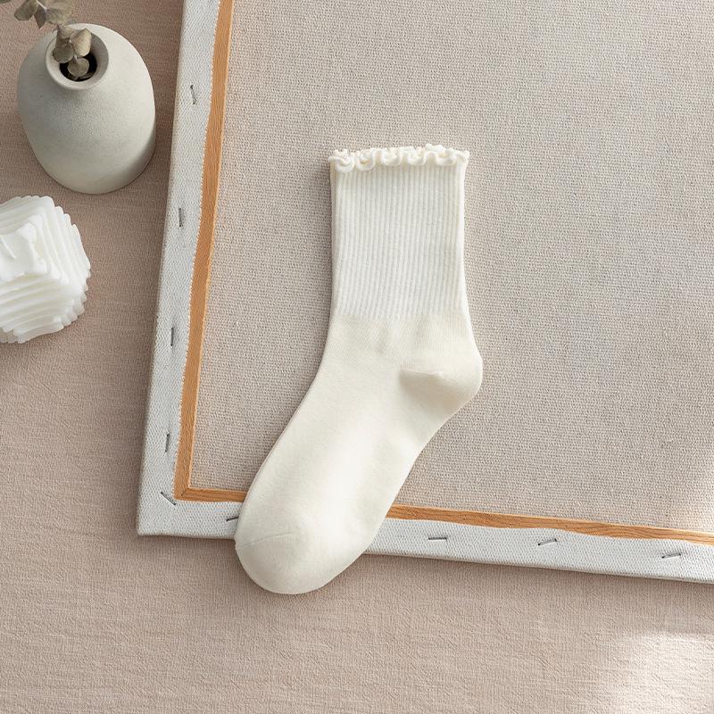 Женские носки средней длины из чистого хлопка с оборками по краю - черное кружево, японский стиль для всех сезонов