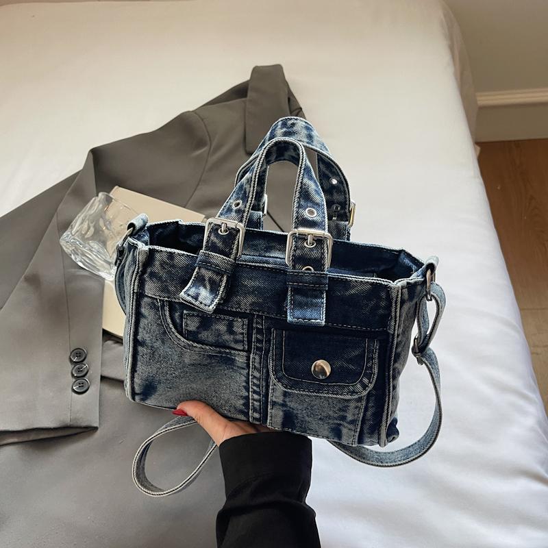 Джинсовая маленькая квадратная сумка женская на плечо кроссбоди