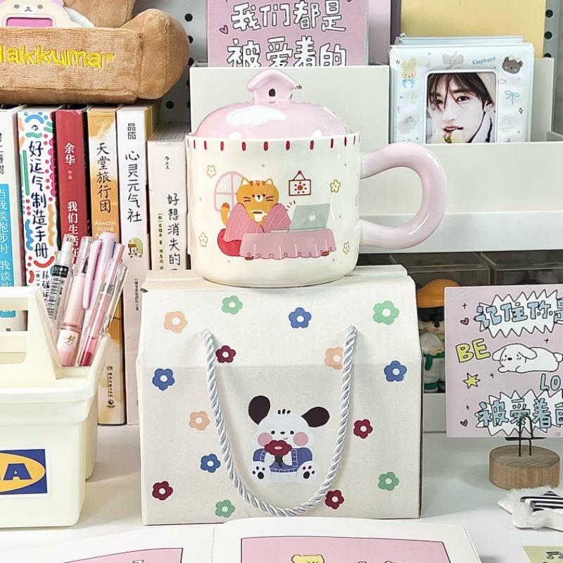 Милая мультяшная керамическая кружка с крышкой для пары, для мальчика и девочки, офисная кружка для питья, подарок на день рождения